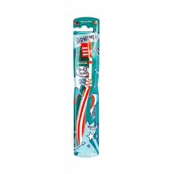 AQUAFRESH ADVANCE TOOTHBRUSH (9-12 LAT)-CZ